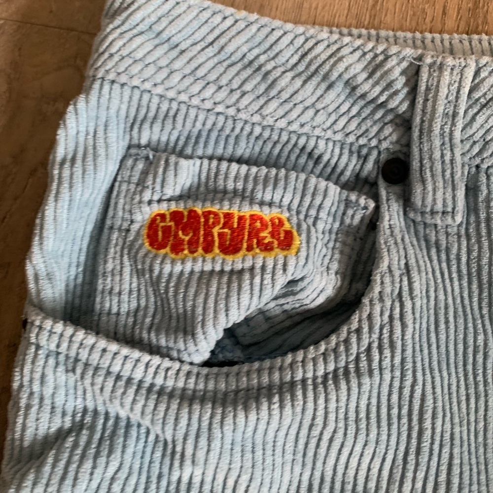 Empyre corduroy.